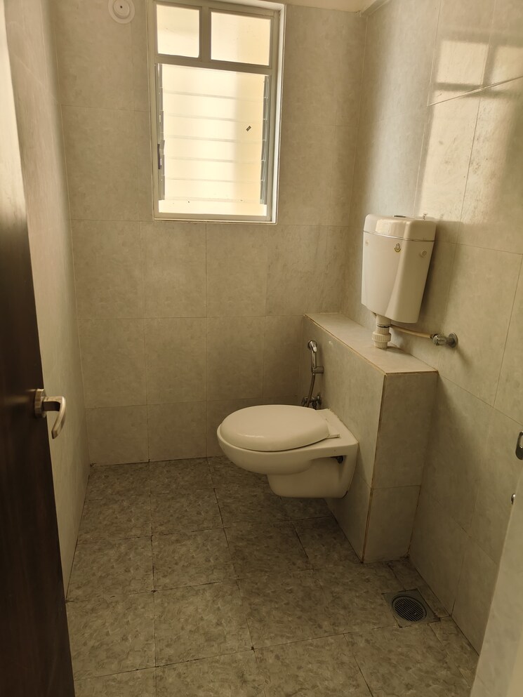 Bathroom, puranik-aldea-annexo 2 Bedroom 1000 Sq.Ft. Apartment In Baner Pune 9503418