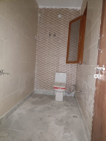 Bathroom in 2 BHK Builder Floor at Mayur Vihar Phase 1 – for Rent