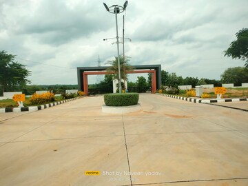  Plot – Exterior View View at Kadthal - for Sale