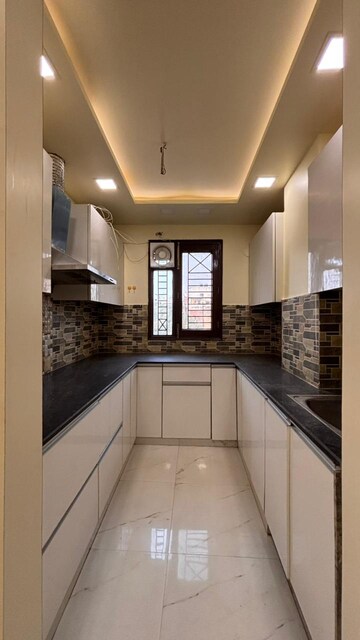 Kitchen in 3 BHK Builder Floor at Shakti Khand – for Rent