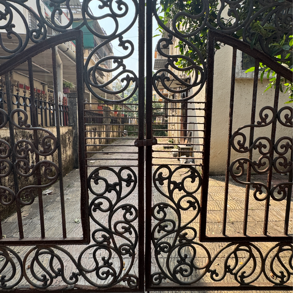 3 BHK 1800 Sq.Ft. Villa in Regency Estate