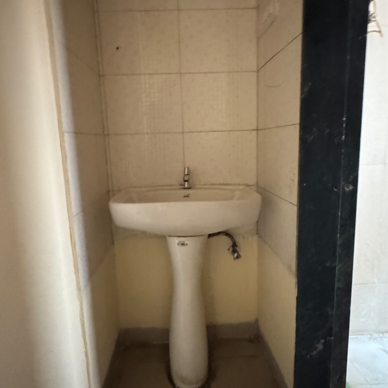 Bathroom, regency-estate 3 Bedroom 1800 Sq.Ft. Villa In Dawadi Gaon rd Thane 9503792