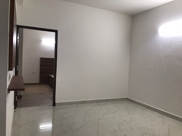 Room in 1 RK Builder Floor at Sector 50 – for Rent