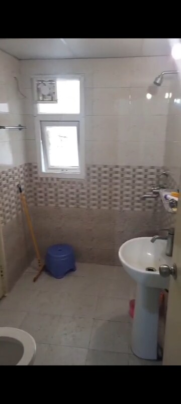 Bathroom in 1 RK Apartment at Shipra Suncity, Vaibhav Khand – for Rent