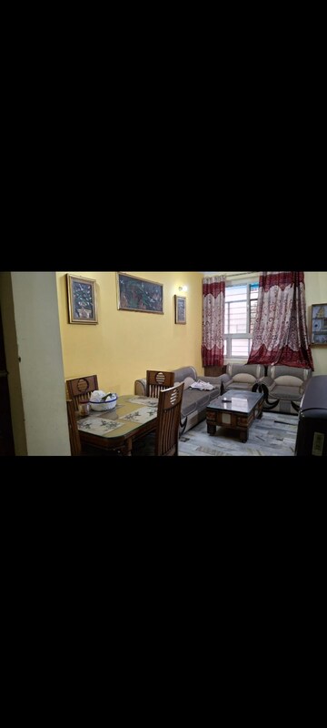 Bedroom in 1 RK Apartment at Shipra Suncity, Vaibhav Khand – for Rent