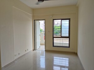 Room in 1 BHK Apartment at Sector 14 Dwarka – for Rent