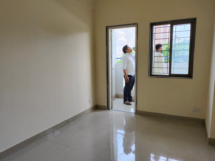 Room, sector 14 dwarka 1 Bedroom 525 Sq.Ft. Apartment In Sector 14 Dwarka Delhi 9503583