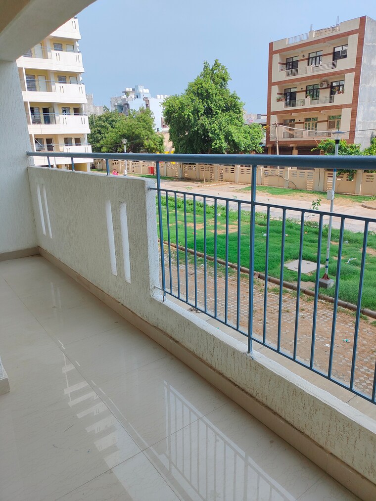 Balcony, sector 14 dwarka 1 Bedroom 525 Sq.Ft. Apartment In Sector 14 Dwarka Delhi 9503583