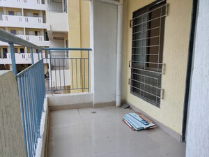 Balcony in 1 BHK Apartment at Sector 14 Dwarka – for Rent