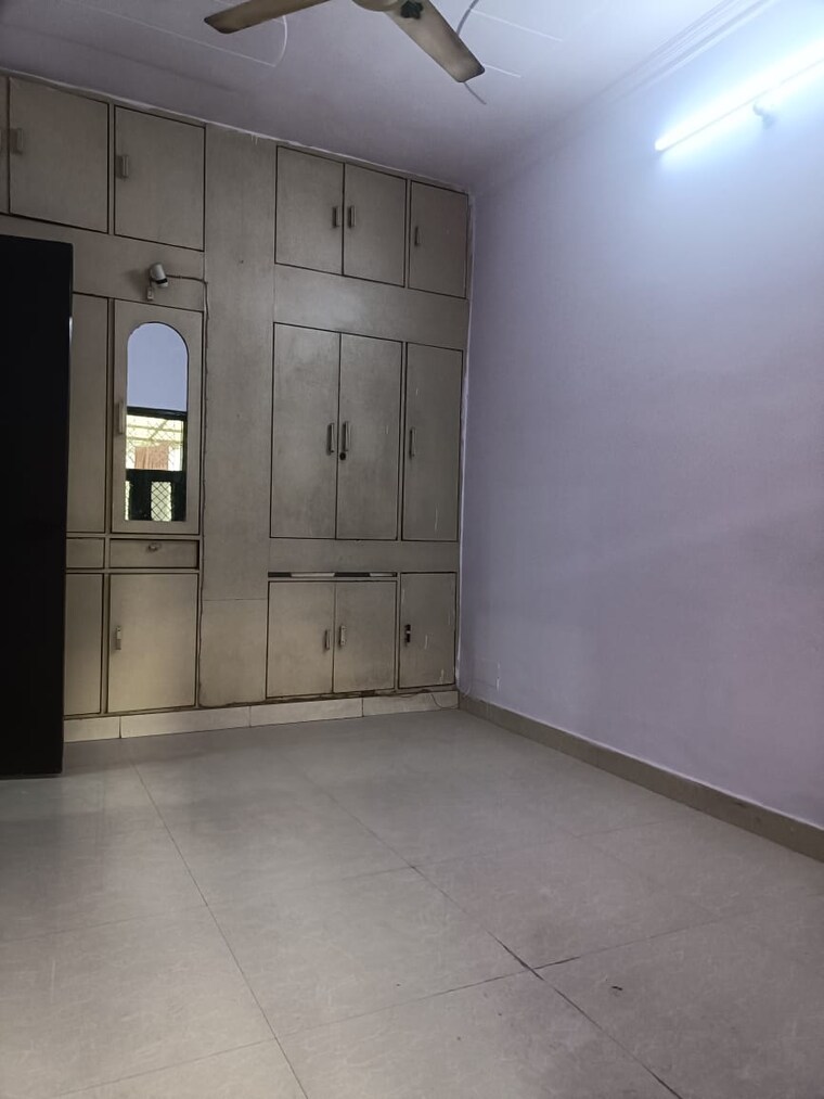 Bedroom, mayur vihar phase 1 3 Bedroom 1480 Sq.Ft. Apartment In Mayur Vihar Phase 1 Delhi 9503841