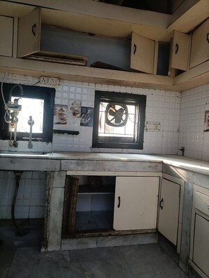 Kitchen in 3 BHK Apartment at Mayur Vihar Phase 1 – for Rent