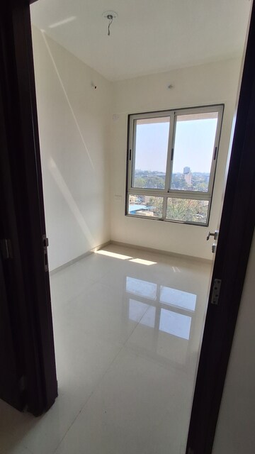 2 BHK Apartment For Rent in Ajmera Crosstown One, Kalyan West