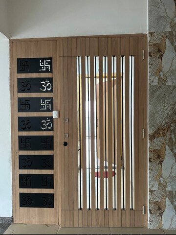 Building Lobby in 3 BHK Apartment at Vaishnodevi Circle – for Rent