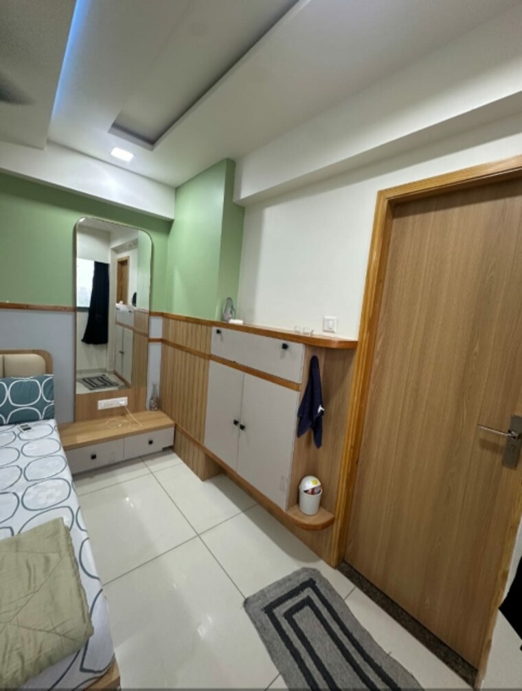 Kitchen, vaishnodevi circle 3 Bedroom 1480 Sq.Ft. Apartment In Vaishnodevi Circle Ahmedabad 9503844