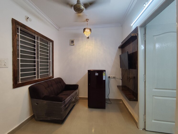 Living Room, btm layout 1 Bedroom 700 Sq.Ft. Builder Floor In Btm Layout Bangalore 9503903