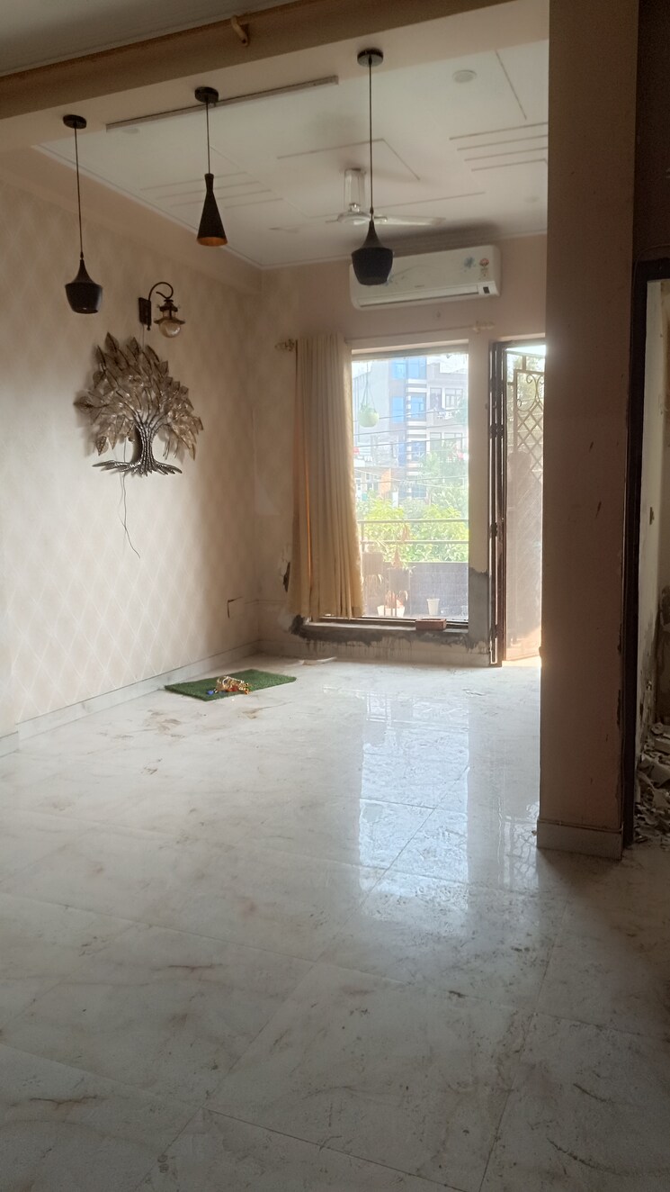 Room, sai-kunj-new-palam-vihar 3 Bedroom 107 Sq.Yd. Independent House In New Palam Vihar Phase 3 Gurgaon 9503852