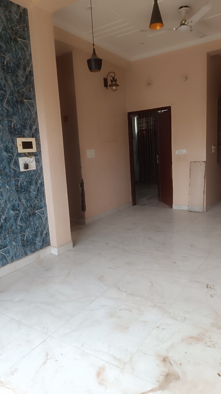 Room, sai-kunj-new-palam-vihar 3 Bedroom 107 Sq.Yd. Independent House In New Palam Vihar Phase 3 Gurgaon 9503852