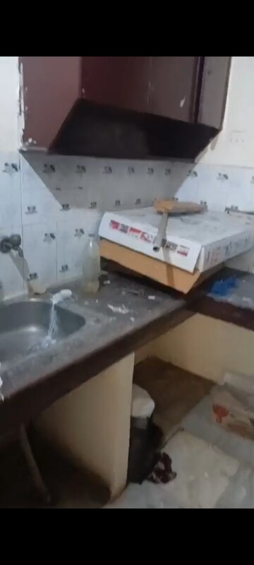 Kitchen in 1 BHK Builder Floor at Parkh Homes, Indrapuram – for Rent