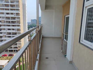 Balcony in 1 BHK Apartment at Sector 14 Dwarka – for Rent