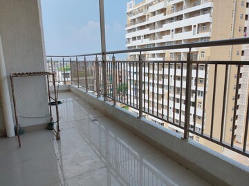 Balcony in 1 BHK Apartment at Sector 14 Dwarka – for Rent