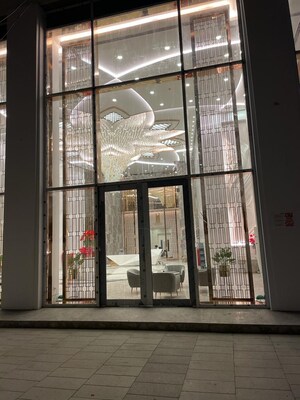 Room in 3 BHK Apartment at Lokhandwala Minerva Mahalaxmi, Mahalaxmi – for Rent