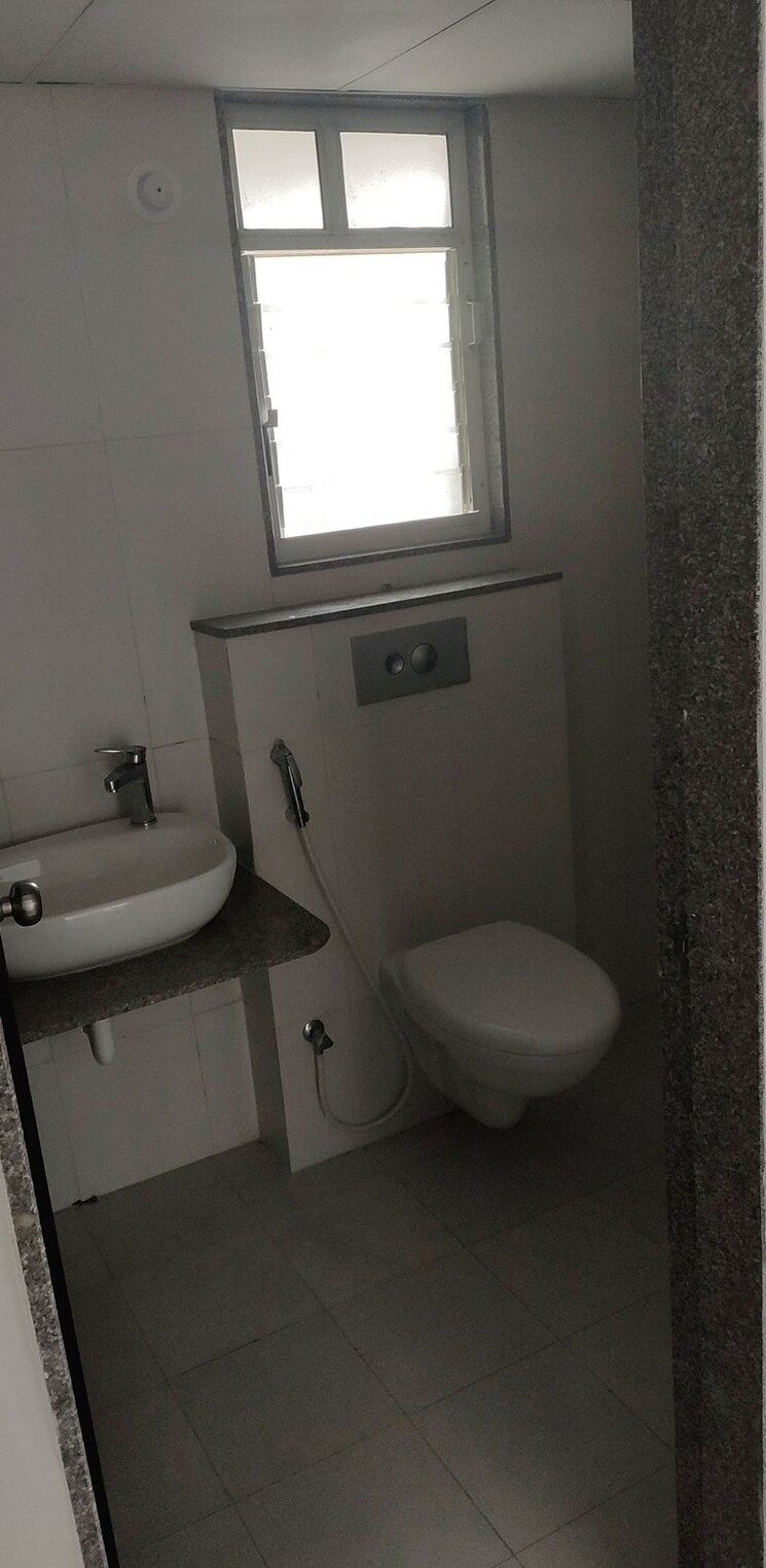 Bathroom, hinjewadi 2 Bedroom 750 Sq.Ft. Apartment In Hinjewadi Pune 9503913