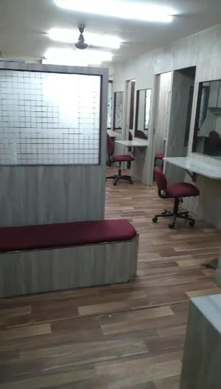 Bathroom, esplanade Commercial Office Space 600 Sq.Ft. In Esplanade Kolkata 9503914