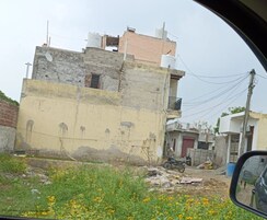 Plot For Sale in Sultanpur