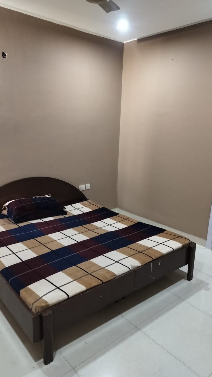 Bedroom, skyline-park 3 Bedroom 1800 Sq.Ft. Apartment In Vip Road Zirakpur 9504002