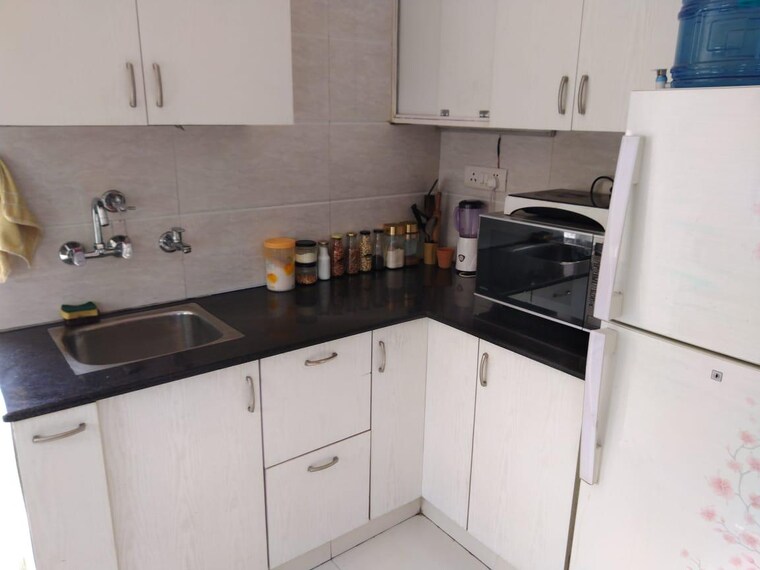 Kitchen, lajpat nagar 2 Bedroom 800 Sq.Ft. Builder Floor In Lajpat Nagar Delhi 9504019