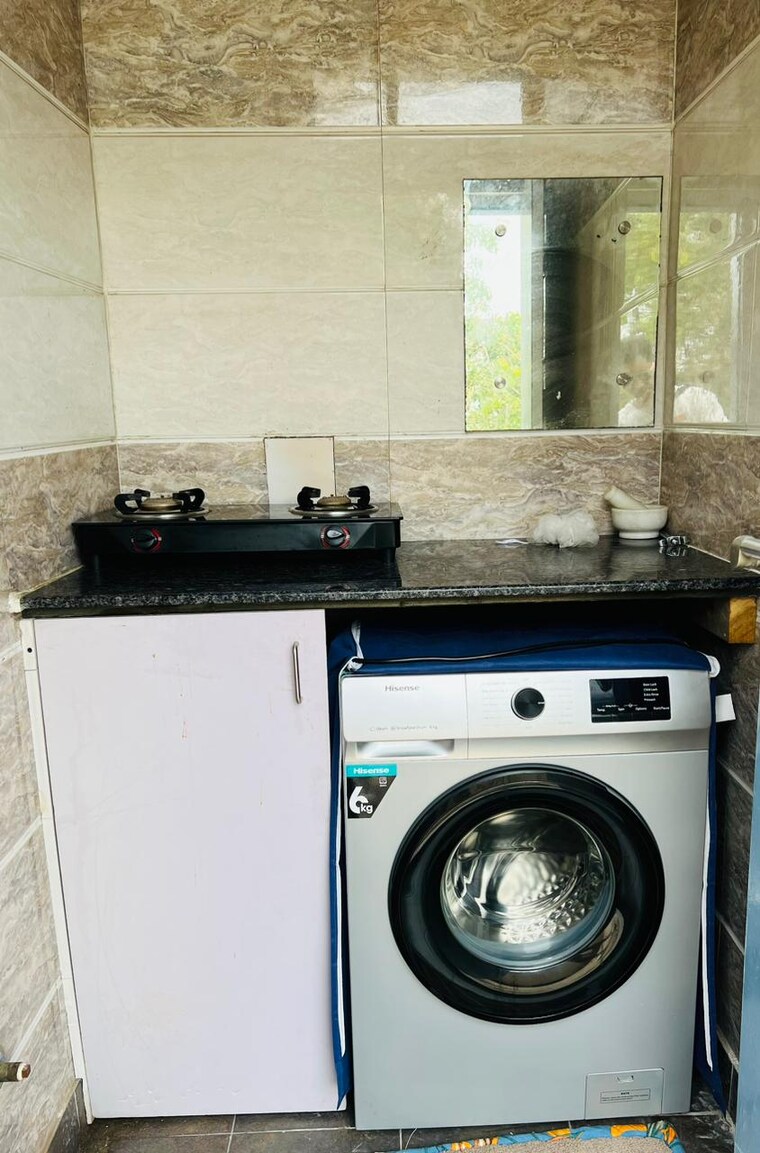 Kitchen, lajpat nagar 2 Bedroom 800 Sq.Ft. Builder Floor In Lajpat Nagar Delhi 9504019