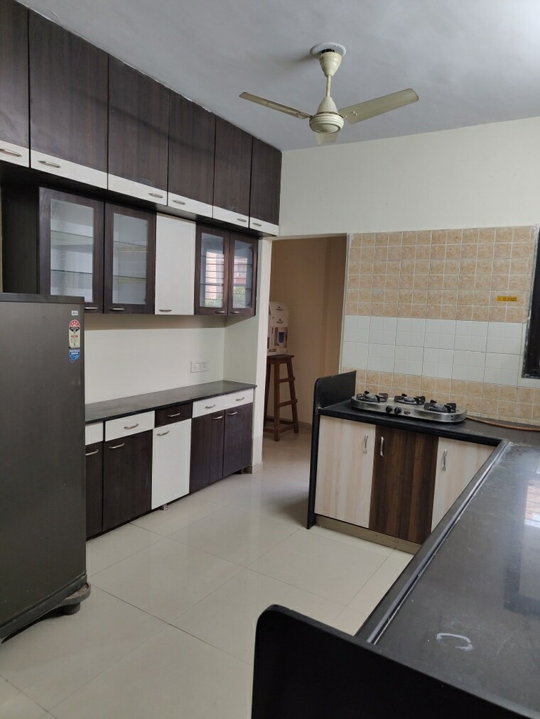 Kitchen, motera 3 Bedroom 2025 Sq.Ft. Apartment In Motera Ahmedabad 9504195