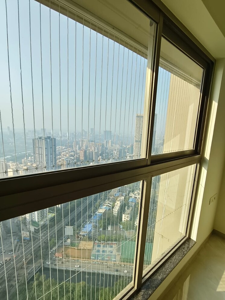 Balcony, sheth-irene 2 Bedroom 634 Sq.Ft. Apartment In Malad West Mumbai 9504109