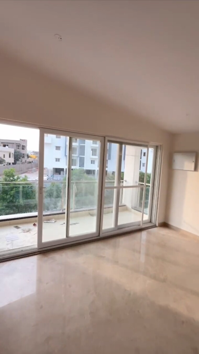 Room, smr-sms-vinay-casa-carino 4 Bedroom 4400 Sq.Ft. Villa In Bandlaguda Jagir Hyderabad 9504322