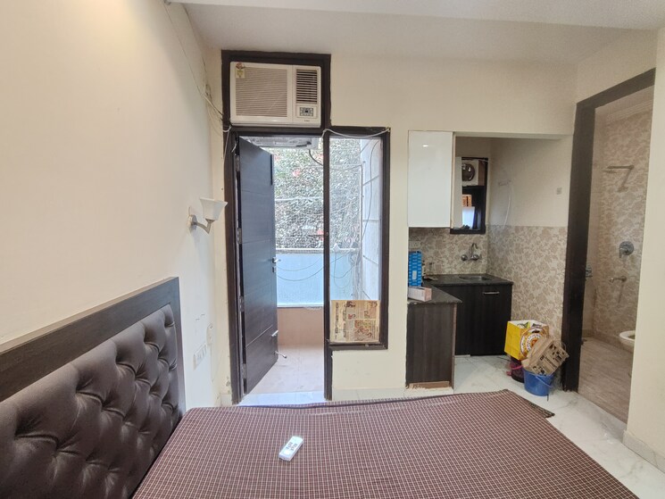 Bedroom, queens-plaza 1 RK 250 Sq.Ft. Builder Floor In Sector 43 Gurgaon 9504201