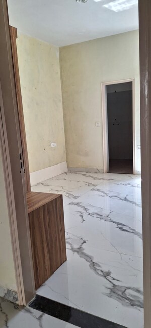 Room in 2 BHK Builder Floor at Sector 115 – for Sale