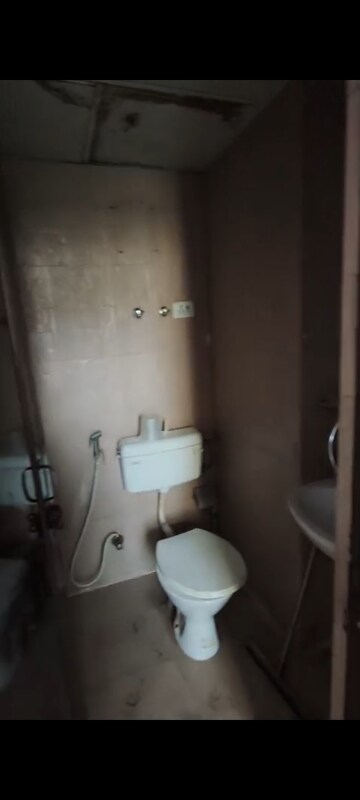 Bathroom in 2.5 BHK Apartment at Rishabh Platinum, Indrapuram – for Sale