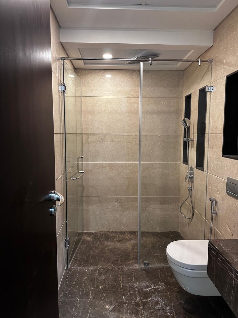 Bathroom, lokhandwala-minerva-mahalaxmi 3 Bedroom 2300 Sq.Ft. Apartment In Mahalaxmi Mumbai 9504280