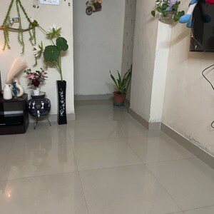 Room in 2 BHK Apartment at Sharad Vaibhav, Model Colony – for Rent