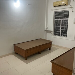 Room in 2 BHK Apartment at Sharad Vaibhav, Model Colony – for Rent