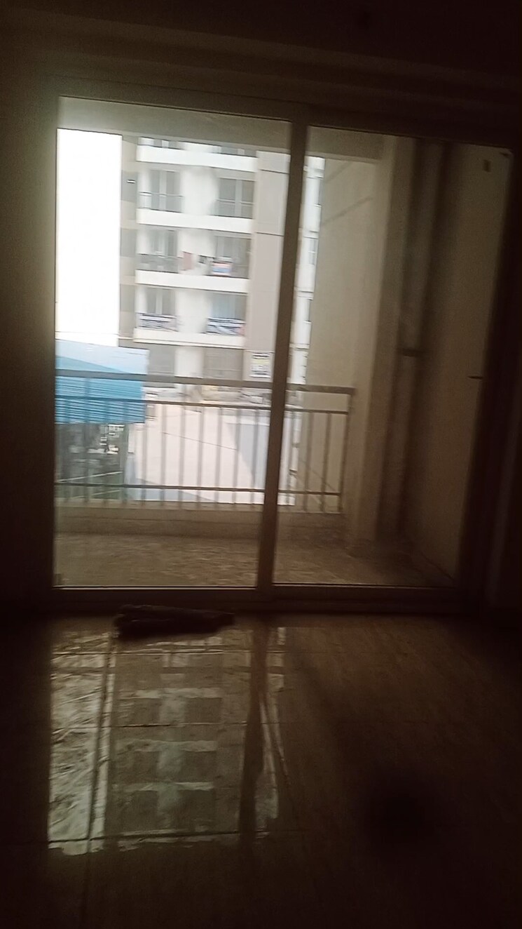 Room, amrapali-golf-homes 3 Bedroom 1595 Sq.Ft. Apartment In Sector 4 Greater Noida Greater Noida 9504532