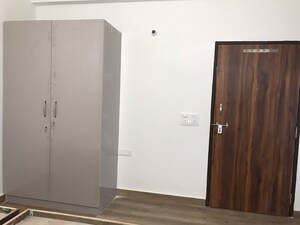 Room in 4 BHK Builder Floor at Sector 103 – for Rent