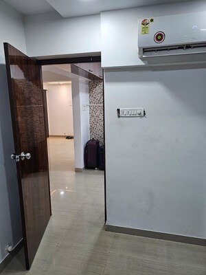 Room in 1 BHK Apartment at Devashree Park, Kolshet Road – for Sale