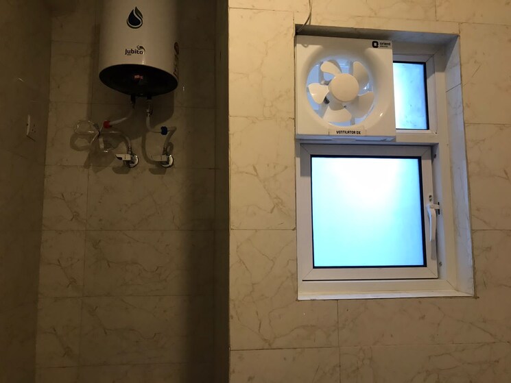 undefined, sector 104 2 Bedroom 690 Sq.Ft. Builder Floor In Sector 104 Gurgaon 9504600