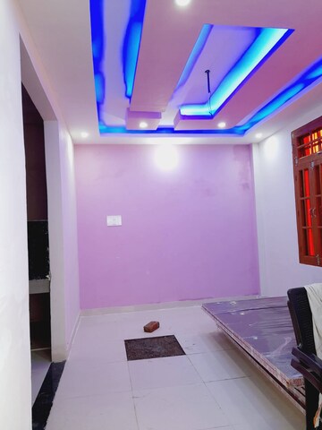 Room in 2 BHK Independent House at Mohanlalganj – for Sale
