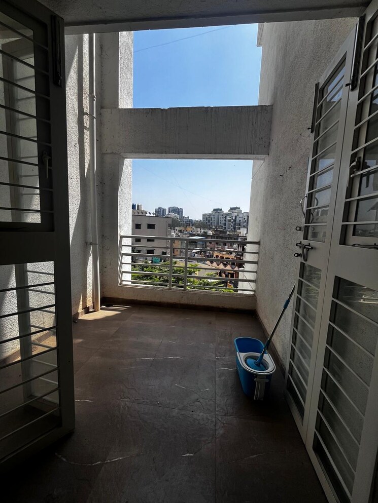 Balcony, wakad 2 Bedroom 850 Sq.Ft. Apartment In Wakad Pune 9504632
