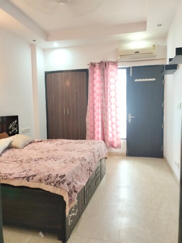 Bedroom in 3 BHK Builder Floor at Sushant Lok I – for Rent