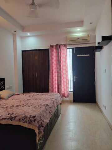 Bedroom in 3 BHK Builder Floor at Sushant Lok I – for Rent