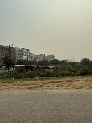  Plot For Sale in Noida Extension