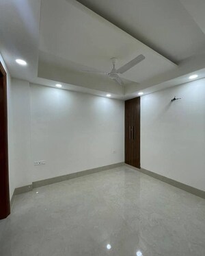 3 BHK Builder Floor For Rent in Chattarpur